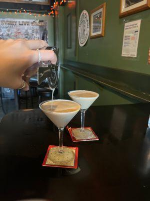 MONICA the bartender is the best! You have to try the Espresso Martini! Come by for the friendly ambiance and amazing drinks!