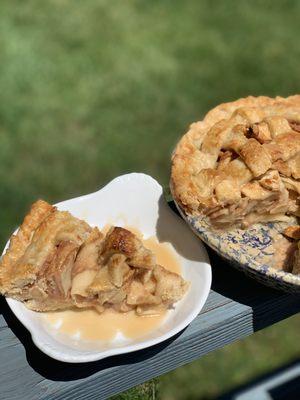 Caramel Apple Pie