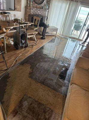 Flooded home water extraction