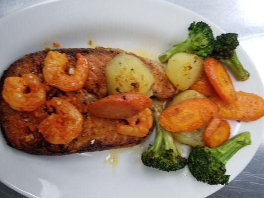 Salmon with Vegetables