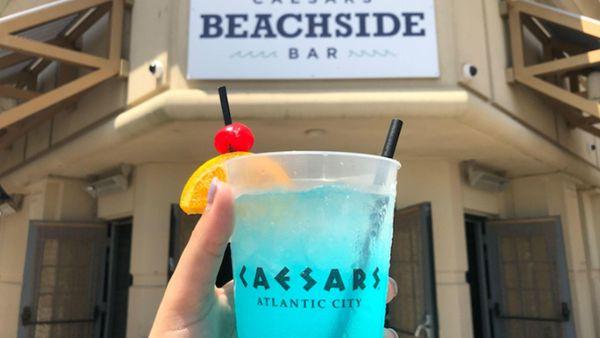 Beachside cocktails at Beachside Bar in Caesars Atlantic City Hotel & Casino.