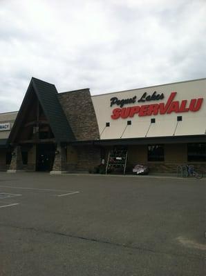 Pequot Lakes Supervalu Grocery Store