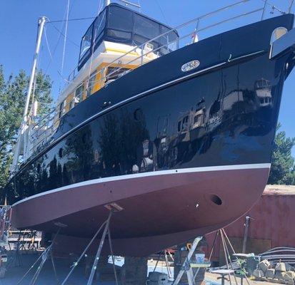 We painted the hull on this 55' Seahorse made of steel construction.