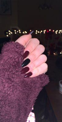 blood red and black accent nail