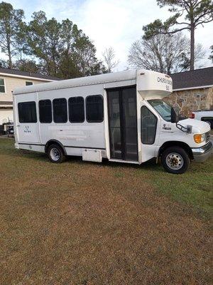 Requesting a quote on the attached vehicle.
 I would like for it to be painted in yellow.
 Thank you,
 Barbara Carter 
 Carter.b96@yahoo.com