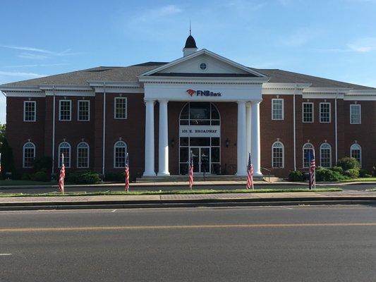 FNB Bank Main Office, located at 101 East Broadway in Mayfield, KY