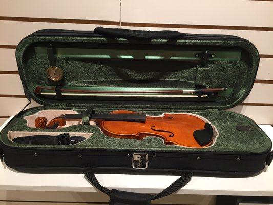 Scholastic violin, handmade, in house set up! Get ready for rent out!!!