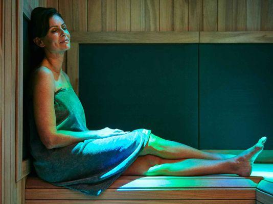 Far &  Near Infrared Sauna Detox Treatment