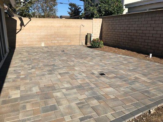 Back patio pavers