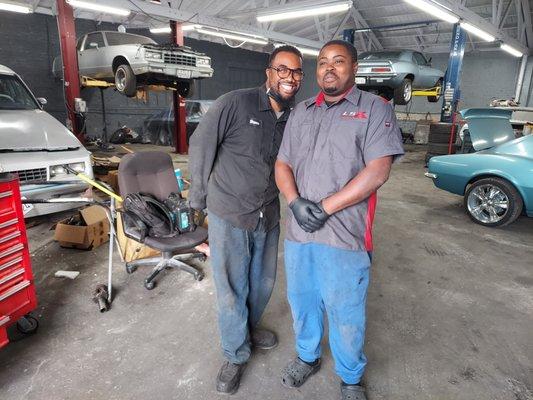 Shawn the LS Swap GURU (left) & Byron from PM Performance - Master Tech (right)