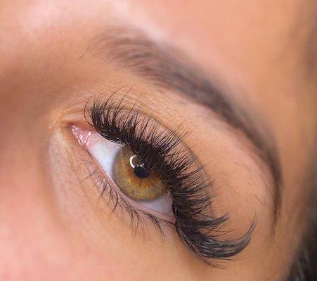 Hybrid lashes by Irene