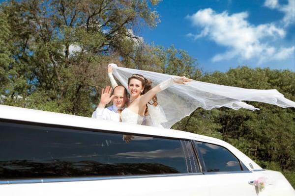 Just married ~ Limo Bangor