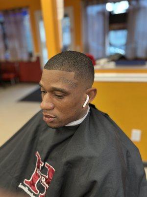 Bald fade with wave length Barber Gio