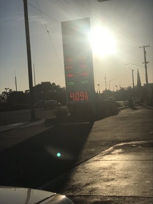 Gas price sign