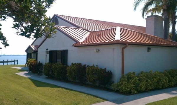 Standing seam aluminum roof