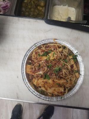 Spaghetti pasta with chicken