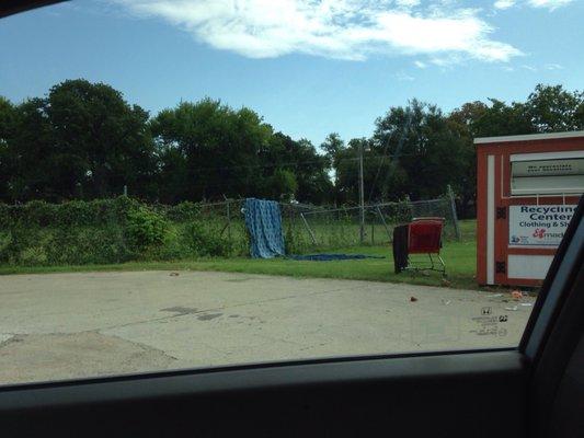 This is where they hang their laundry