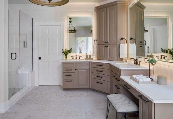 Floor tile from Decorative Materials used in this Castle Pines project by Kimberly Timmons Interiors. Photo by Susie Brenner.