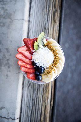 Our "River's Edge" Açaí smoothie bowl.