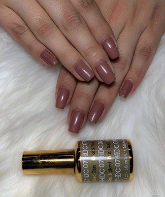 Gel manicure