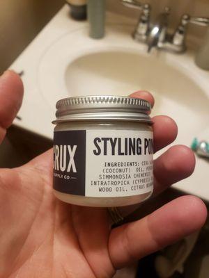 Styling Pomade