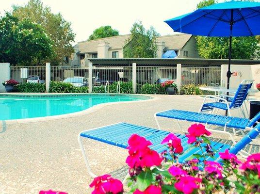 Pool area at River's Edge Apartments.