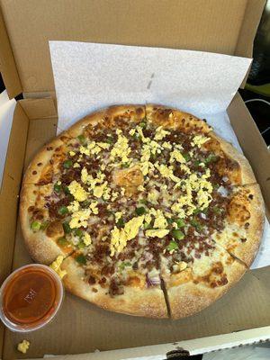 Breakfast pizza