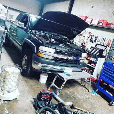 We work on 6.6 Duramax all day long......