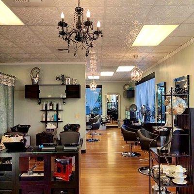 Largest salon, one of the finest in Bellevue/Seattle area.