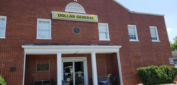 Yes , we re in berryville va. Real pleasant dollar general though