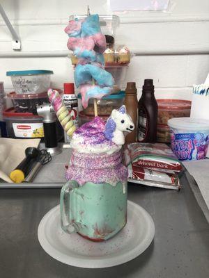 Unicorn extreme shake