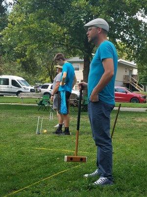 Croquet fashion.