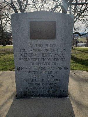 Gen Henry Knox memorial plague