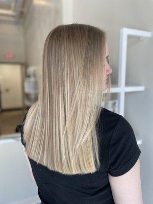 Low maintenance, blended blonde