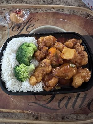 Orange Chicken combo platter with white rice