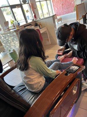 Kid friendly salon & great service