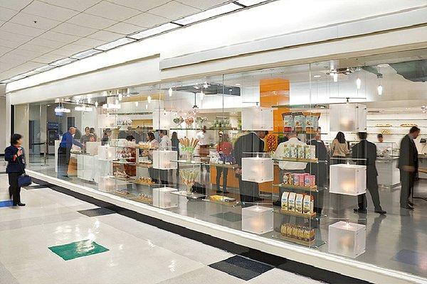 Cable Suspended Glass Shelves and Acrylic Showcases