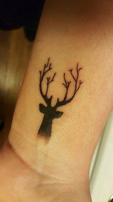 2/21/2017 - deer silhouette on wrist by Danny