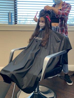 Little girls cut