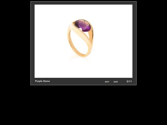 Gold Modern Ring with Amethyst.