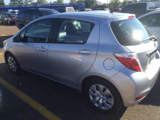 supposed to be standard car reserved 2 weeks prior. got a compact with manual side view mirrors, roll up windows and locks.