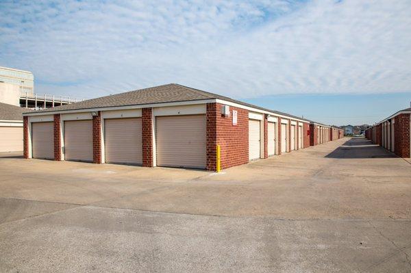 Drive up access storage units