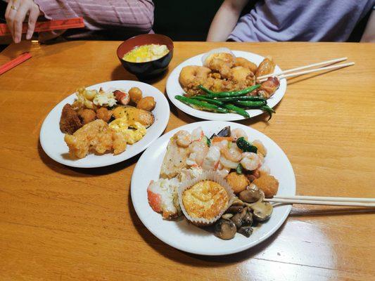 Choices of food at bees buffet