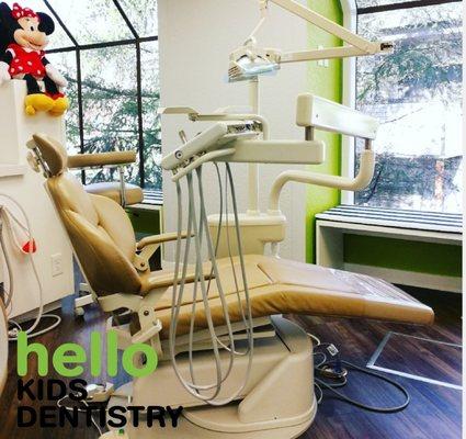 Minnie's Chair - Hello Kids Dentistry