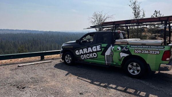 Garage Gecko truck looking over the Spokane south hill.