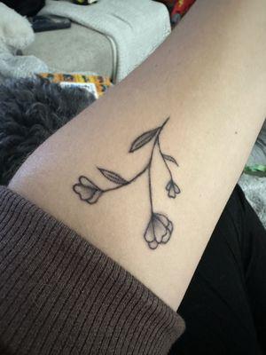 Fine line tattoo