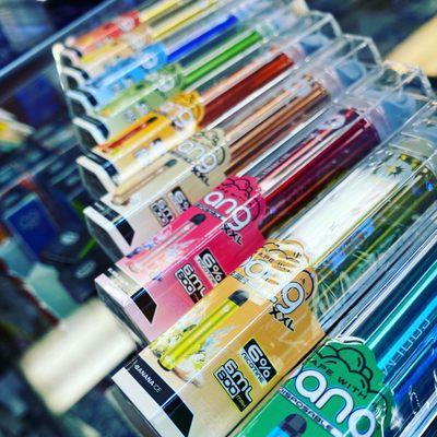 All disposable vapes " bang, bang xl , bang xxl , puff bar , baff plus , puff max , puff flow , switch , extra , dgi  helux .