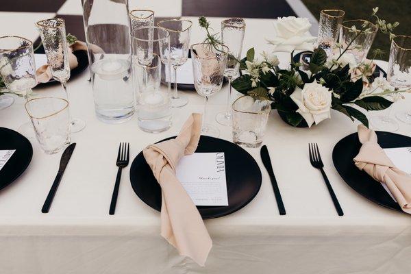 Tablescape