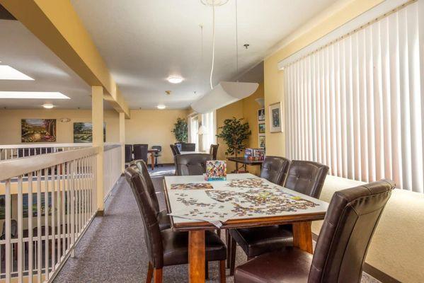 Lobby Altamont Apartments in Rohnert Park, CA 94928