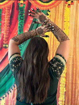 Henna Muse By Divya